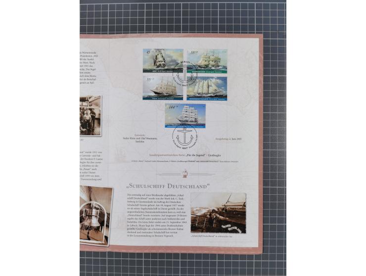 1940/2014(ca.), vorwiegend postfrische Sammlungen, dabei Französische Zone inkl. Mi.-Nr. 46II postfrisch, Bizone Mi.-Nr. 52-6