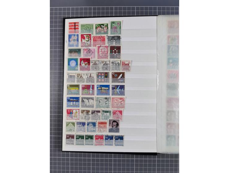 1940/2014(ca.), vorwiegend postfrische Sammlungen, dabei Französische Zone inkl. Mi.-Nr. 46II postfrisch, Bizone Mi.-Nr. 52-6