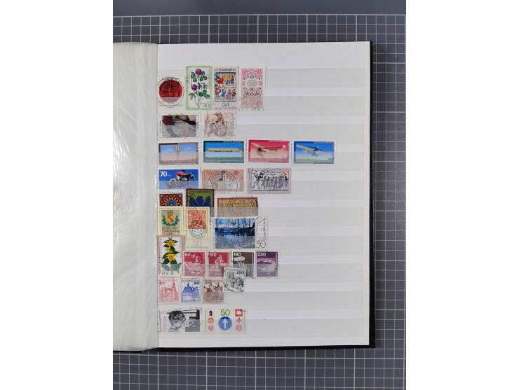 1940/2014(ca.), vorwiegend postfrische Sammlungen, dabei Französische Zone inkl. Mi.-Nr. 46II postfrisch, Bizone Mi.-Nr. 52-6