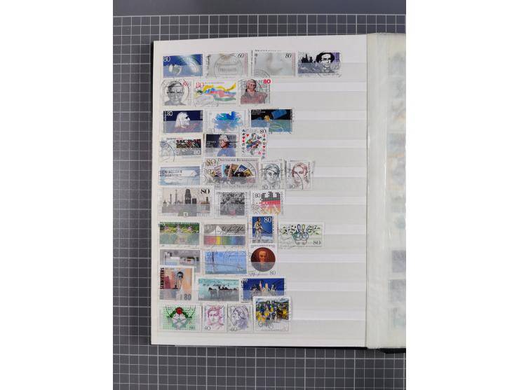 1940/2014(ca.), vorwiegend postfrische Sammlungen, dabei Französische Zone inkl. Mi.-Nr. 46II postfrisch, Bizone Mi.-Nr. 52-6