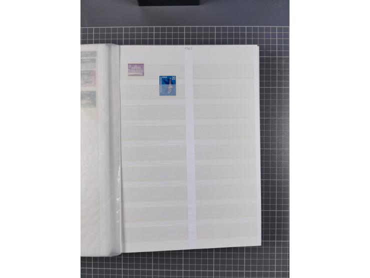 1940/2014(ca.), vorwiegend postfrische Sammlungen, dabei Französische Zone inkl. Mi.-Nr. 46II postfrisch, Bizone Mi.-Nr. 52-6