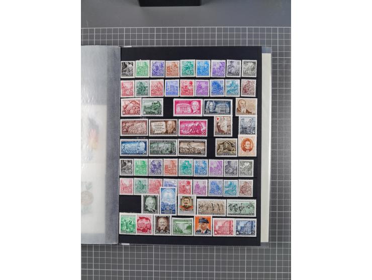 1940/2014(ca.), vorwiegend postfrische Sammlungen, dabei Französische Zone inkl. Mi.-Nr. 46II postfrisch, Bizone Mi.-Nr. 52-6