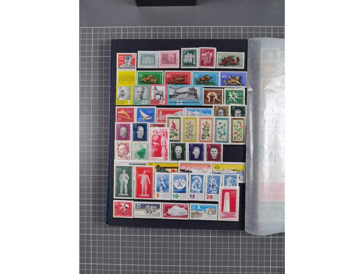 1940/2014(ca.), vorwiegend postfrische Sammlungen, dabei Französische Zone inkl. Mi.-Nr. 46II postfrisch, Bizone Mi.-Nr. 52-6