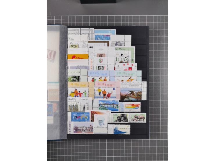 1940/2014(ca.), vorwiegend postfrische Sammlungen, dabei Französische Zone inkl. Mi.-Nr. 46II postfrisch, Bizone Mi.-Nr. 52-6