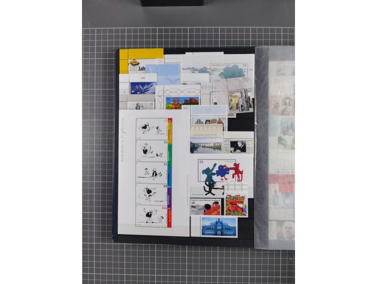 1940/2014(ca.), vorwiegend postfrische Sammlungen, dabei Französische Zone inkl. Mi.-Nr. 46II postfrisch, Bizone Mi.-Nr. 52-6