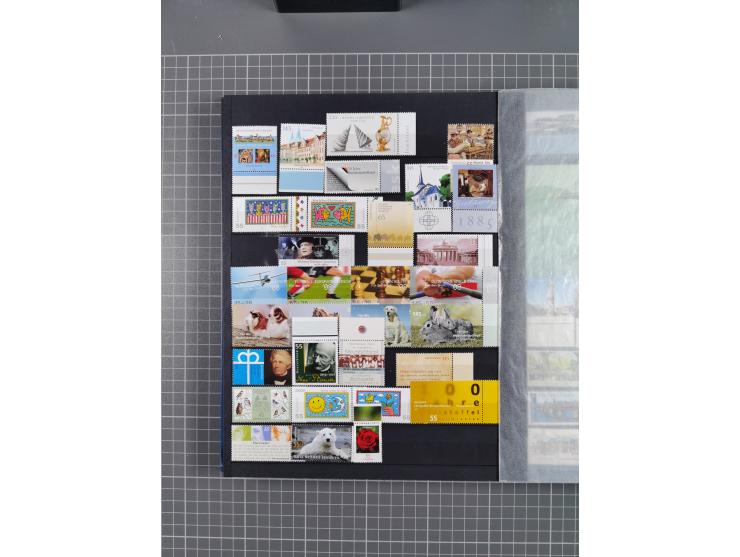 1940/2014(ca.), vorwiegend postfrische Sammlungen, dabei Französische Zone inkl. Mi.-Nr. 46II postfrisch, Bizone Mi.-Nr. 52-6