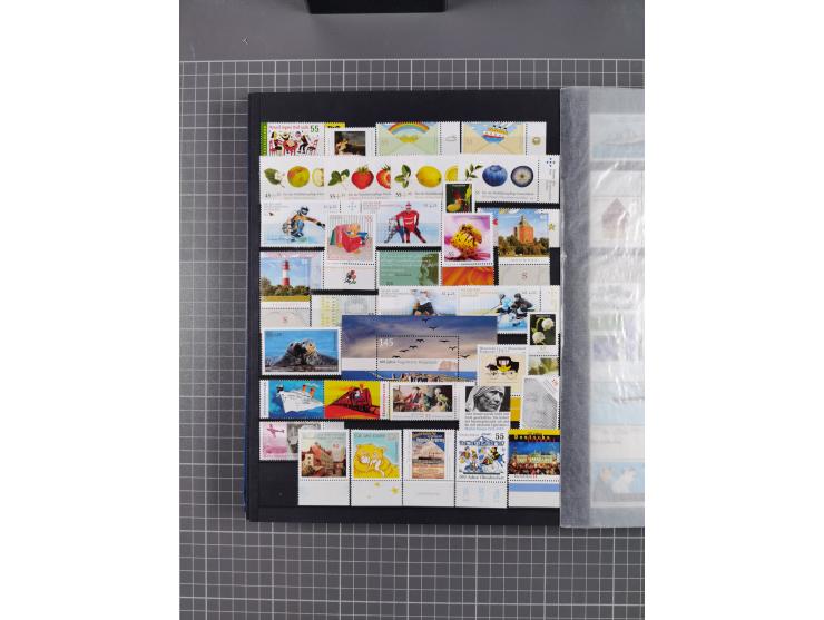 1940/2014(ca.), vorwiegend postfrische Sammlungen, dabei Französische Zone inkl. Mi.-Nr. 46II postfrisch, Bizone Mi.-Nr. 52-6