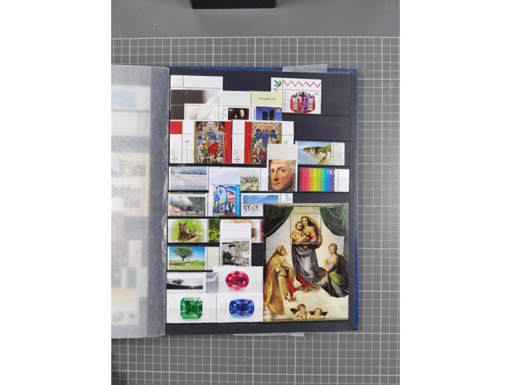 1940/2014(ca.), vorwiegend postfrische Sammlungen, dabei Französische Zone inkl. Mi.-Nr. 46II postfrisch, Bizone Mi.-Nr. 52-6