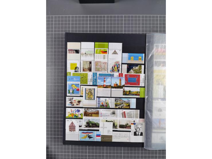 1940/2014(ca.), vorwiegend postfrische Sammlungen, dabei Französische Zone inkl. Mi.-Nr. 46II postfrisch, Bizone Mi.-Nr. 52-6