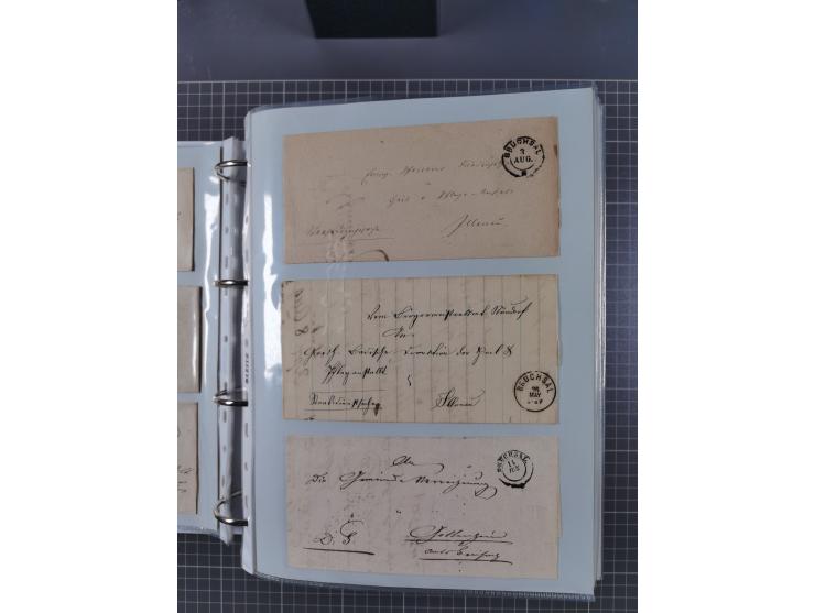 1820/60 (ca.), über 600 Vorphila- und Dienstbriefe, dabei rote und blaue Stempel, viele verschiedene Orte