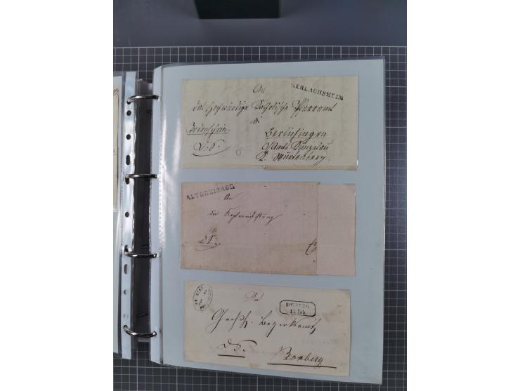 1820/60 (ca.), über 600 Vorphila- und Dienstbriefe, dabei rote und blaue Stempel, viele verschiedene Orte