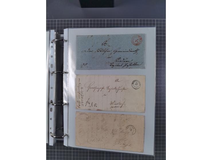 1820/60 (ca.), über 600 Vorphila- und Dienstbriefe, dabei rote und blaue Stempel, viele verschiedene Orte
