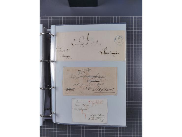 1820/60 (ca.), über 600 Vorphila- und Dienstbriefe, dabei rote und blaue Stempel, viele verschiedene Orte