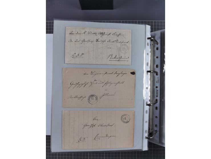 1820/60 (ca.), über 600 Vorphila- und Dienstbriefe, dabei rote und blaue Stempel, viele verschiedene Orte
