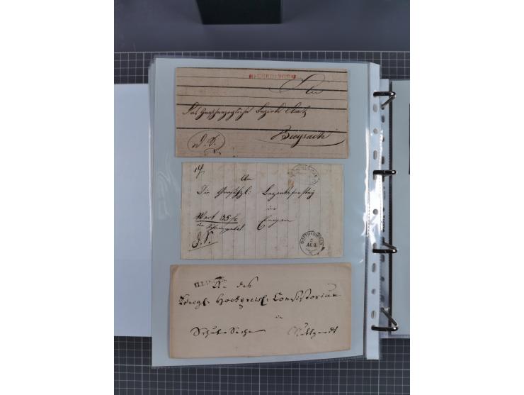1820/60 (ca.), über 600 Vorphila- und Dienstbriefe, dabei rote und blaue Stempel, viele verschiedene Orte