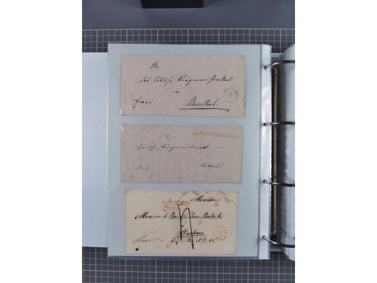 1820/60 (ca.), über 600 Vorphila- und Dienstbriefe, dabei rote und blaue Stempel, viele verschiedene Orte