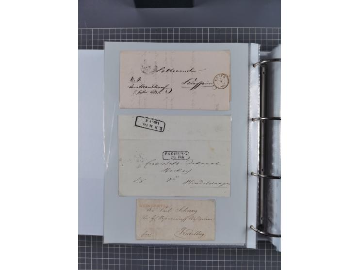 1820/60 (ca.), über 600 Vorphila- und Dienstbriefe, dabei rote und blaue Stempel, viele verschiedene Orte