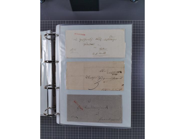 1820/60 (ca.), über 600 Vorphila- und Dienstbriefe, dabei rote und blaue Stempel, viele verschiedene Orte