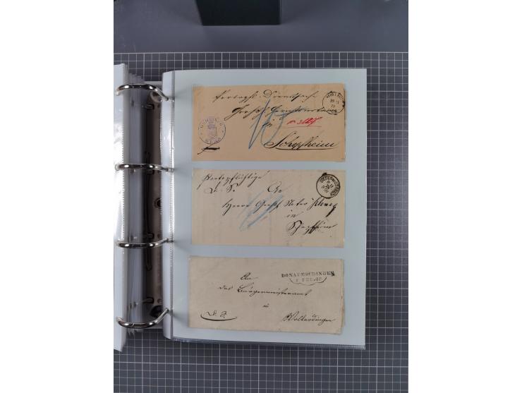 1820/60 (ca.), über 600 Vorphila- und Dienstbriefe, dabei rote und blaue Stempel, viele verschiedene Orte