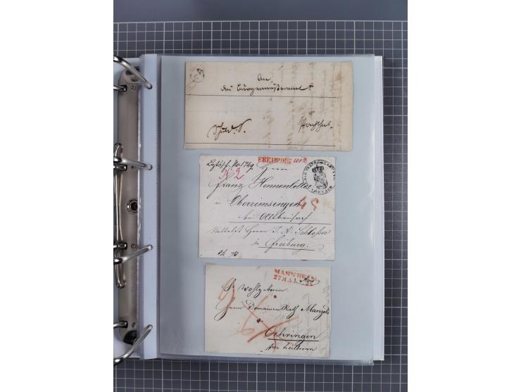 1820/60 (ca.), über 600 Vorphila- und Dienstbriefe, dabei rote und blaue Stempel, viele verschiedene Orte