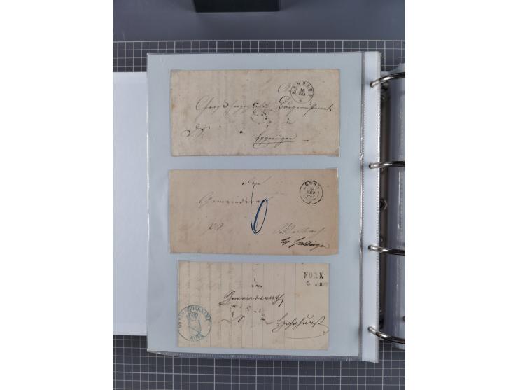 1820/60 (ca.), über 600 Vorphila- und Dienstbriefe, dabei rote und blaue Stempel, viele verschiedene Orte