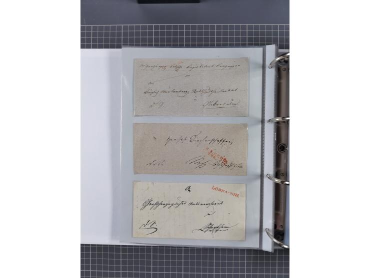 1820/60 (ca.), über 600 Vorphila- und Dienstbriefe, dabei rote und blaue Stempel, viele verschiedene Orte