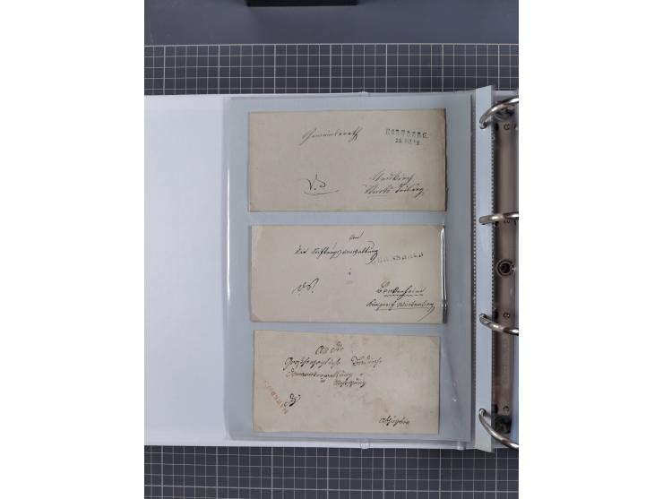1820/60 (ca.), über 600 Vorphila- und Dienstbriefe, dabei rote und blaue Stempel, viele verschiedene Orte