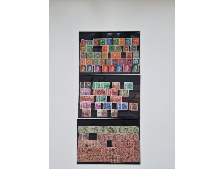 1860/2002 (ca.) interessanter Steckkarten- und Tütenposten mit Schwerpunkt Deutsches Reich ab Weimar mit besseren und kpl. Au