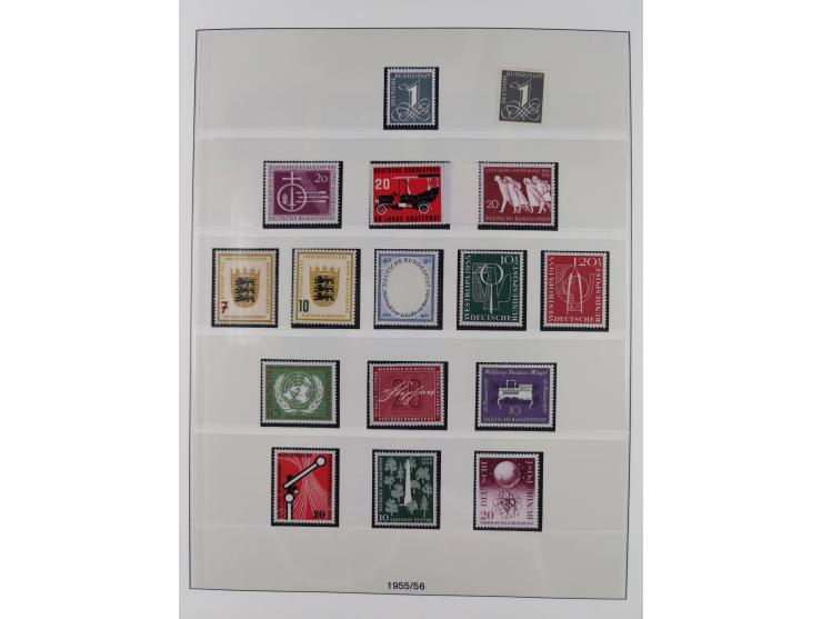 1945/90, ungebrauchte und postfrische Sammlung, oftmals komplett, dabei Bund/Berlin und DDR, DDR mit guten Dienstmarken inkl.