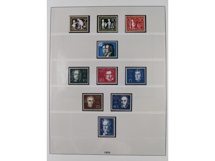 1945/90, ungebrauchte und postfrische Sammlung, oftmals komplett, dabei Bund/Berlin und DDR, DDR mit guten Dienstmarken inkl.