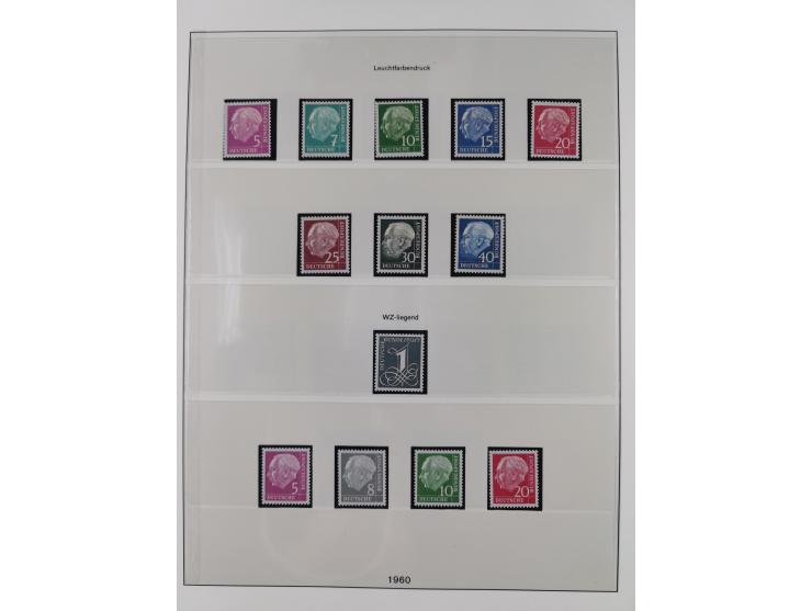 1945/90, ungebrauchte und postfrische Sammlung, oftmals komplett, dabei Bund/Berlin und DDR, DDR mit guten Dienstmarken inkl.