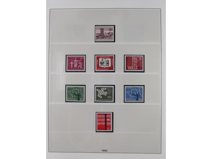 1945/90, ungebrauchte und postfrische Sammlung, oftmals komplett, dabei Bund/Berlin und DDR, DDR mit guten Dienstmarken inkl.