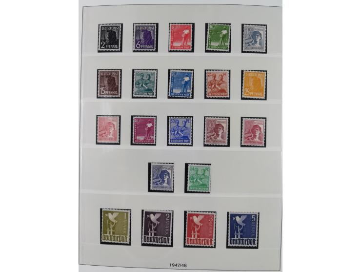 1945/90, ungebrauchte und postfrische Sammlung, oftmals komplett, dabei Bund/Berlin und DDR, DDR mit guten Dienstmarken inkl.