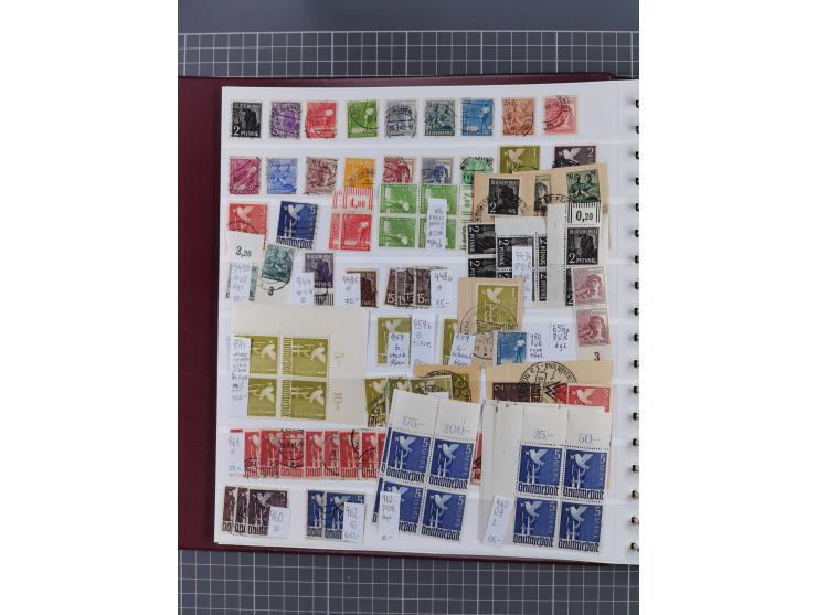 1945/90, ungebrauchte und postfrische Sammlung, oftmals komplett, dabei Bund/Berlin und DDR, DDR mit guten Dienstmarken inkl.