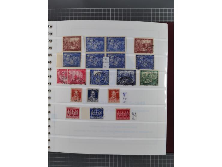 1945/90, ungebrauchte und postfrische Sammlung, oftmals komplett, dabei Bund/Berlin und DDR, DDR mit guten Dienstmarken inkl.