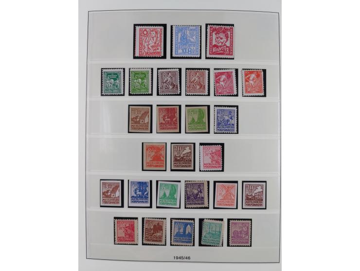 1945/90, ungebrauchte und postfrische Sammlung, oftmals komplett, dabei Bund/Berlin und DDR, DDR mit guten Dienstmarken inkl.