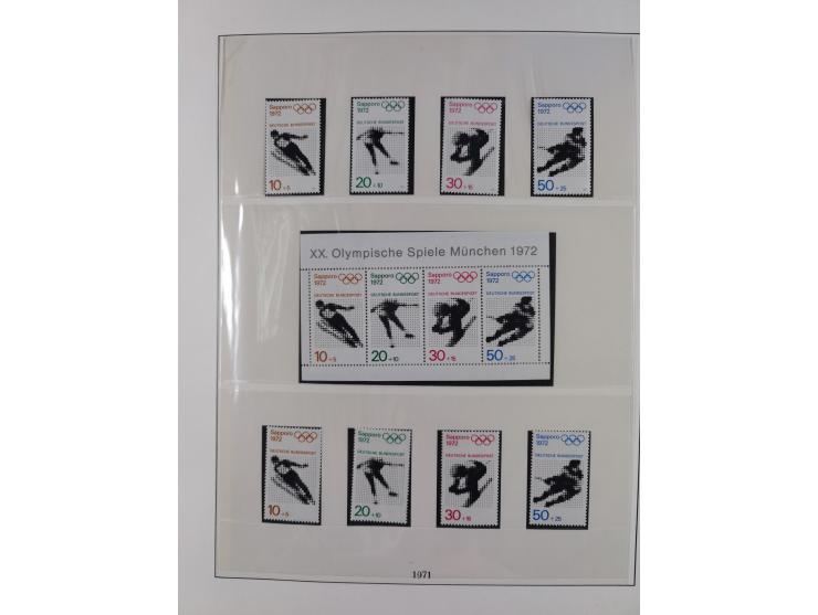 1945/90, ungebrauchte und postfrische Sammlung, oftmals komplett, dabei Bund/Berlin und DDR, DDR mit guten Dienstmarken inkl.