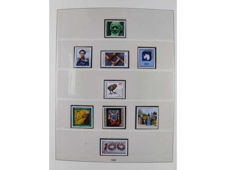 1945/90, ungebrauchte und postfrische Sammlung, oftmals komplett, dabei Bund/Berlin und DDR, DDR mit guten Dienstmarken inkl.