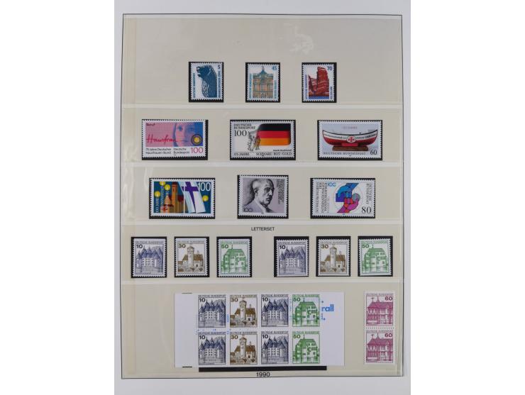 1945/90, ungebrauchte und postfrische Sammlung, oftmals komplett, dabei Bund/Berlin und DDR, DDR mit guten Dienstmarken inkl.