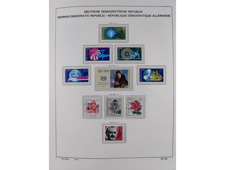 1945/90, ungebrauchte und postfrische Sammlung, oftmals komplett, dabei Bund/Berlin und DDR, DDR mit guten Dienstmarken inkl.