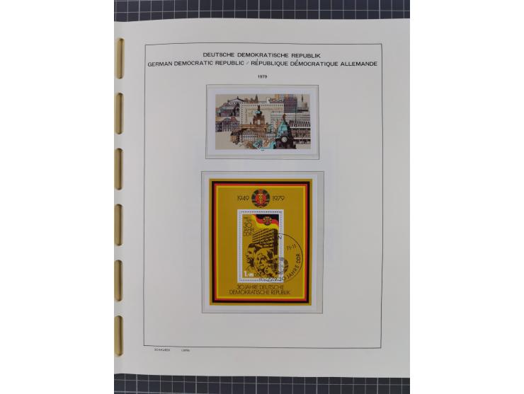 1945/90, ungebrauchte und postfrische Sammlung, oftmals komplett, dabei Bund/Berlin und DDR, DDR mit guten Dienstmarken inkl.