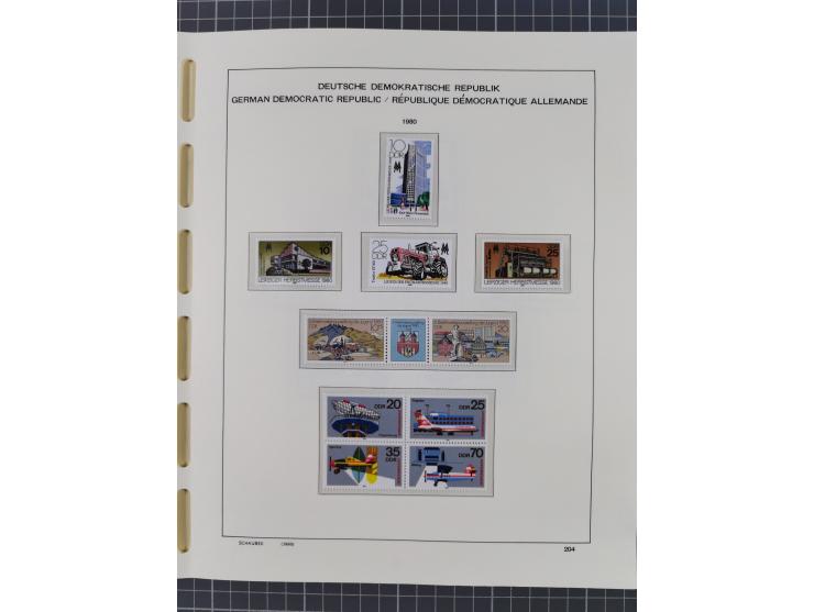 1945/90, ungebrauchte und postfrische Sammlung, oftmals komplett, dabei Bund/Berlin und DDR, DDR mit guten Dienstmarken inkl.