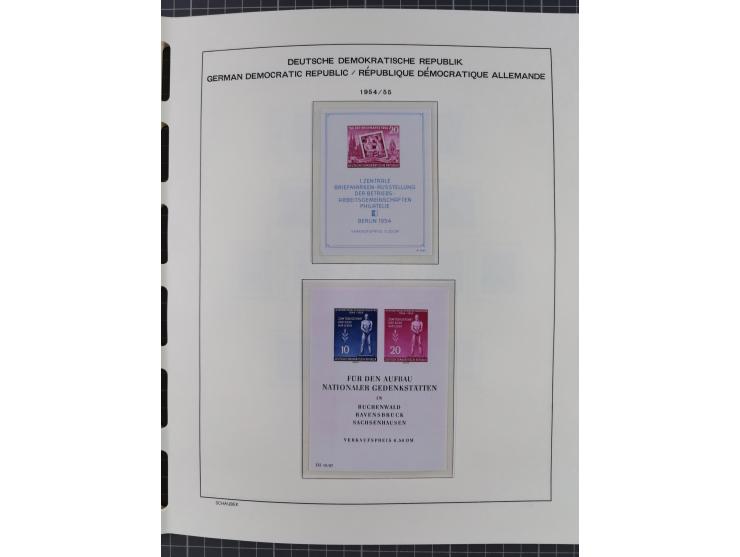 1945/90, ungebrauchte und postfrische Sammlung, oftmals komplett, dabei Bund/Berlin und DDR, DDR mit guten Dienstmarken inkl.