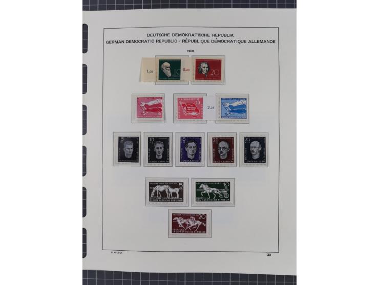 1945/90, ungebrauchte und postfrische Sammlung, oftmals komplett, dabei Bund/Berlin und DDR, DDR mit guten Dienstmarken inkl.