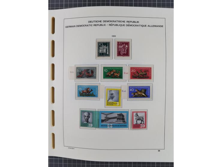 1945/90, ungebrauchte und postfrische Sammlung, oftmals komplett, dabei Bund/Berlin und DDR, DDR mit guten Dienstmarken inkl.