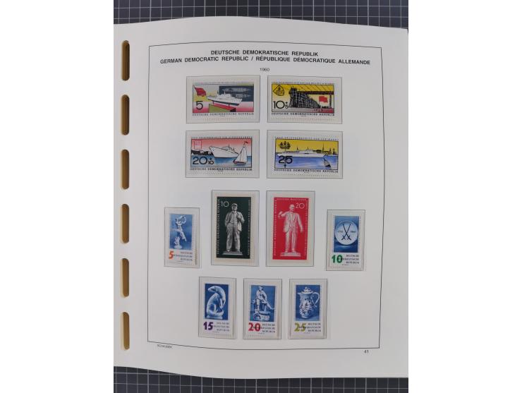 1945/90, ungebrauchte und postfrische Sammlung, oftmals komplett, dabei Bund/Berlin und DDR, DDR mit guten Dienstmarken inkl.
