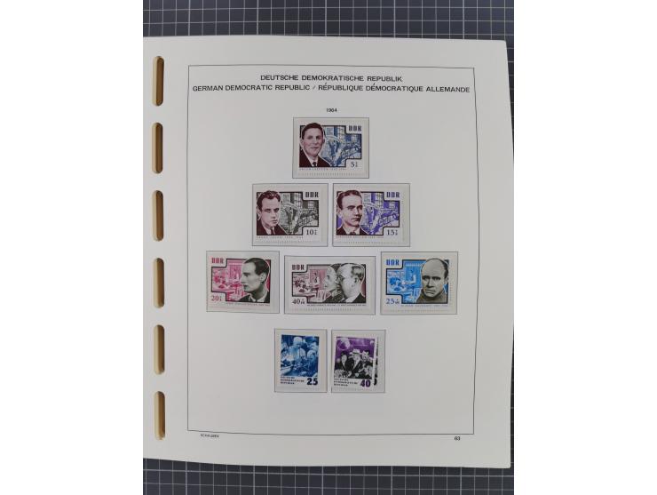 1945/90, ungebrauchte und postfrische Sammlung, oftmals komplett, dabei Bund/Berlin und DDR, DDR mit guten Dienstmarken inkl.