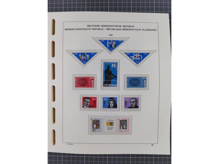 1945/90, ungebrauchte und postfrische Sammlung, oftmals komplett, dabei Bund/Berlin und DDR, DDR mit guten Dienstmarken inkl.