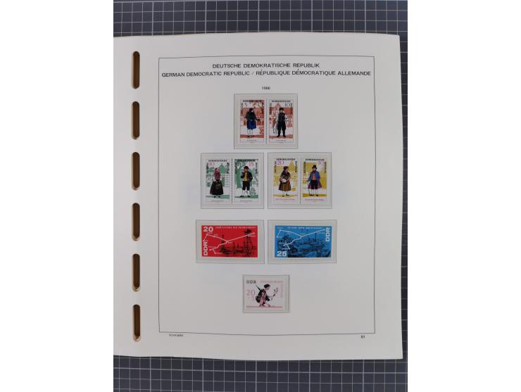 1945/90, ungebrauchte und postfrische Sammlung, oftmals komplett, dabei Bund/Berlin und DDR, DDR mit guten Dienstmarken inkl.