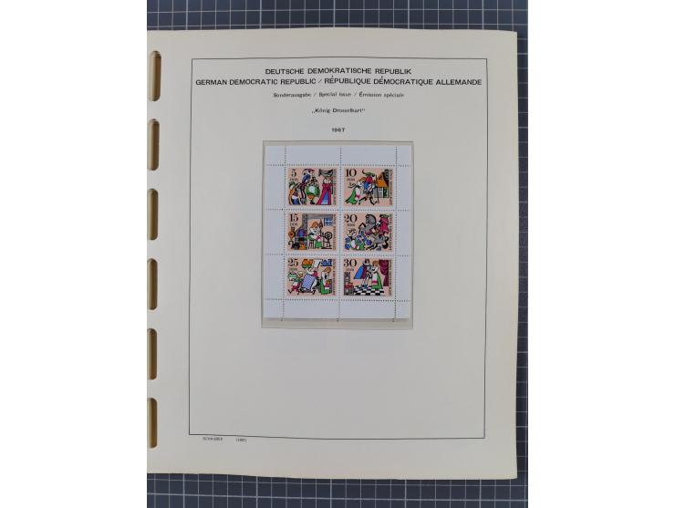 1945/90, ungebrauchte und postfrische Sammlung, oftmals komplett, dabei Bund/Berlin und DDR, DDR mit guten Dienstmarken inkl.